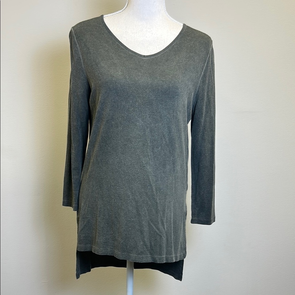 Women's V-Neck Long Sleeve Top Small